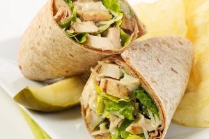 sezar soslu tavuklu dürüm