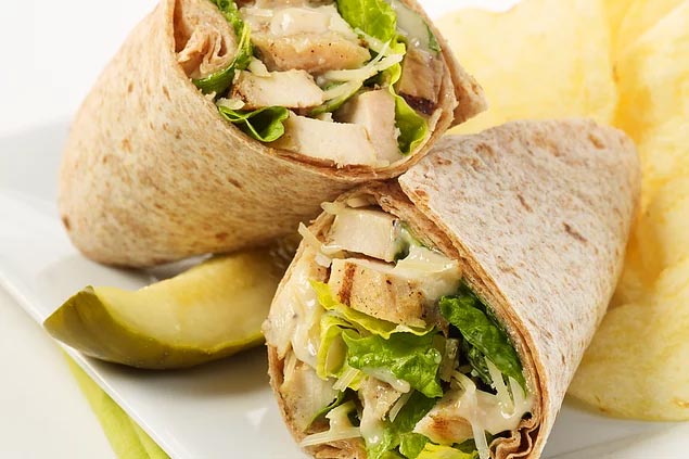 sezar soslu tavuklu dürüm